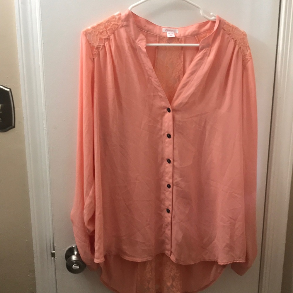 Beautiful hi-lo blouse